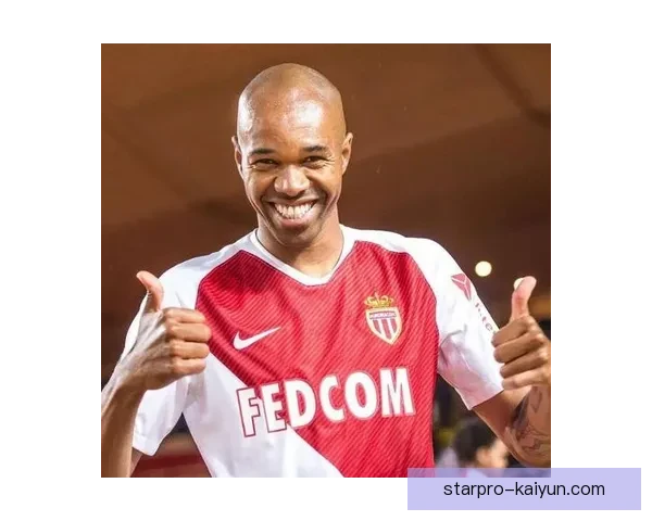 阿什拉夫在更衣室内的领袖角色持续增强，成为球队的重要精神支柱