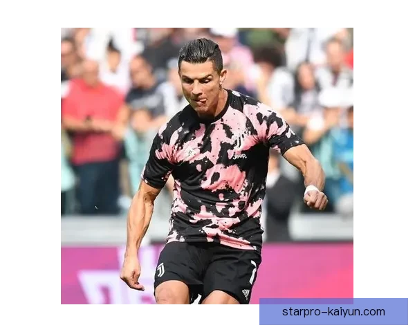 足球牛皮筋进球现象引发战术讨论性球网成破门新看点